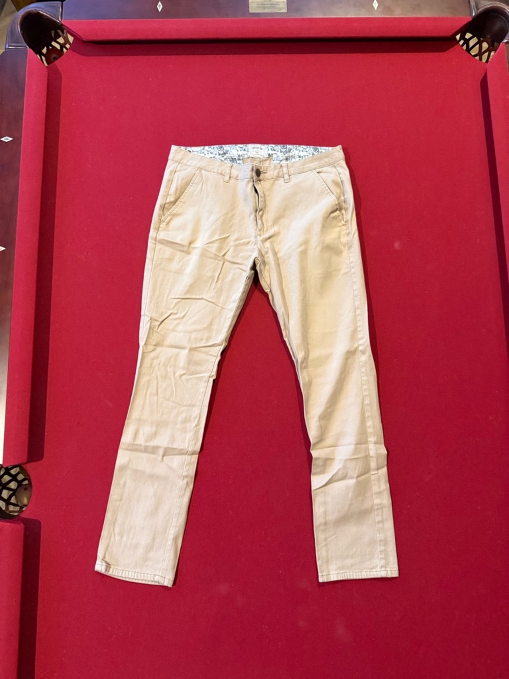 Men's Slim Khaki Chinos in Tan